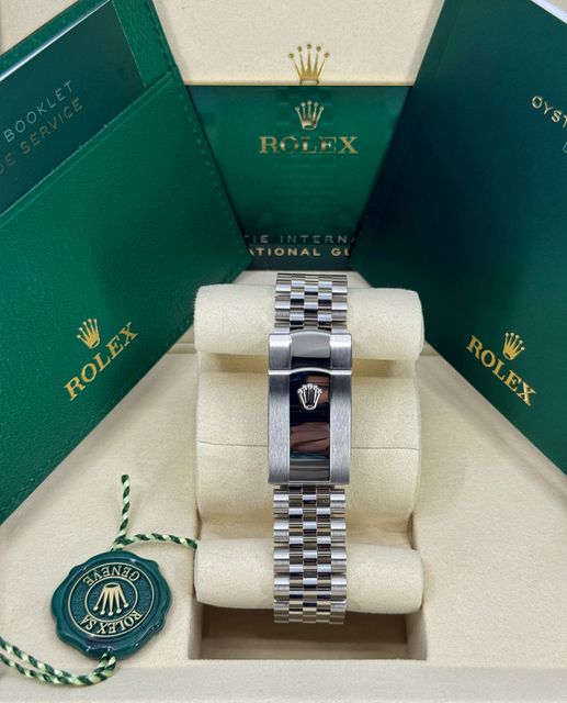 Rolex Datejust 126200 Image 3